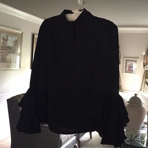 Gracia blouse with layered sleeves